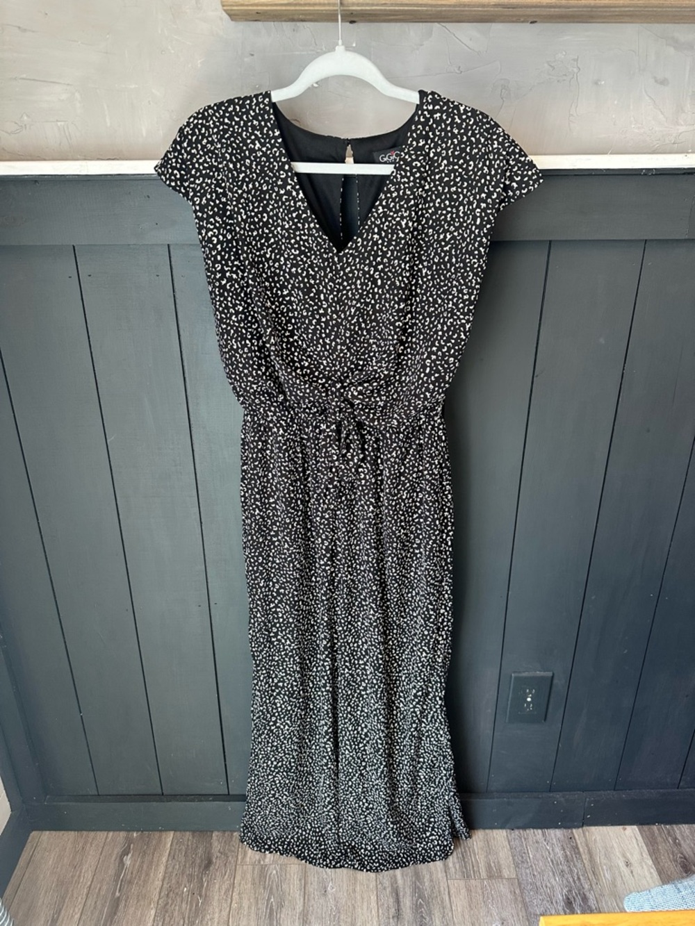 GiGio Black & Gray Patterned Cap-Sleeve Tie Front Wide Leg Jumpsuit size M